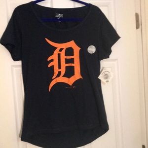 Detroit tigers t-shirt